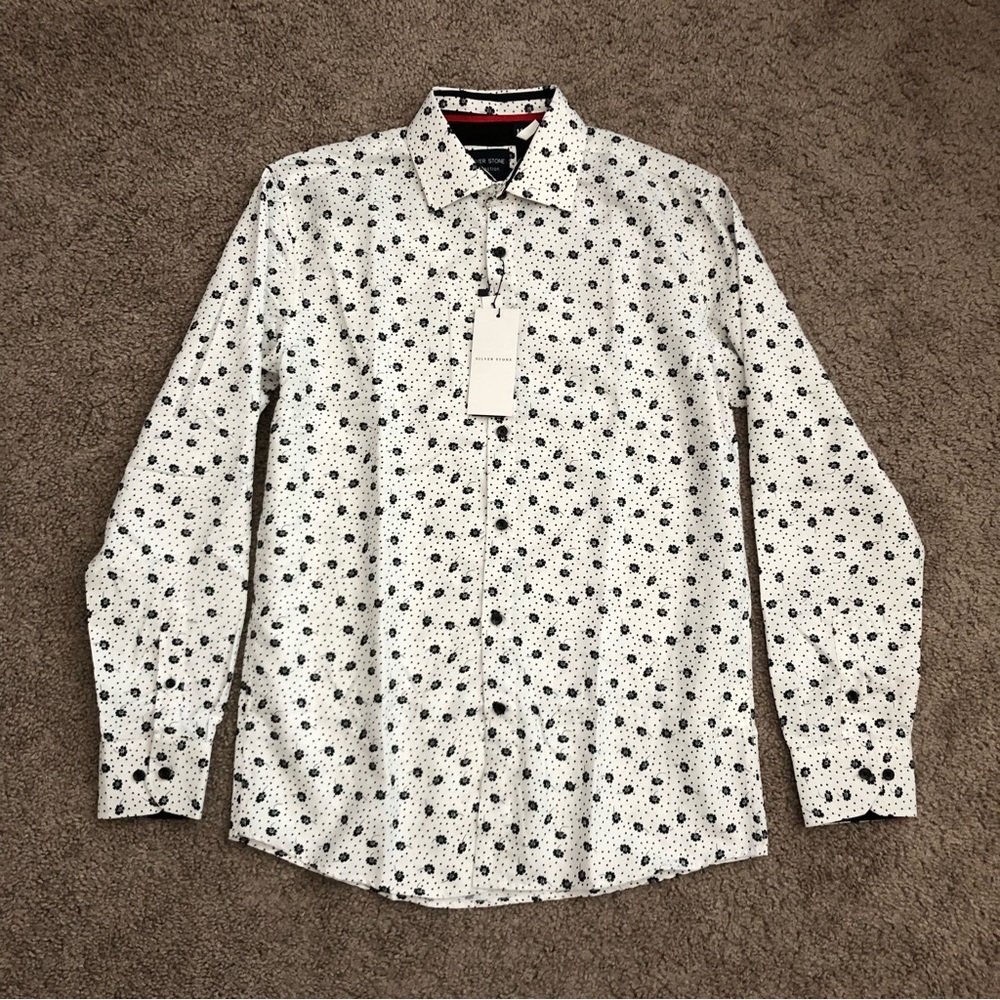 Silver Stone Collection White Navy Blue Floral Button Up Shirt